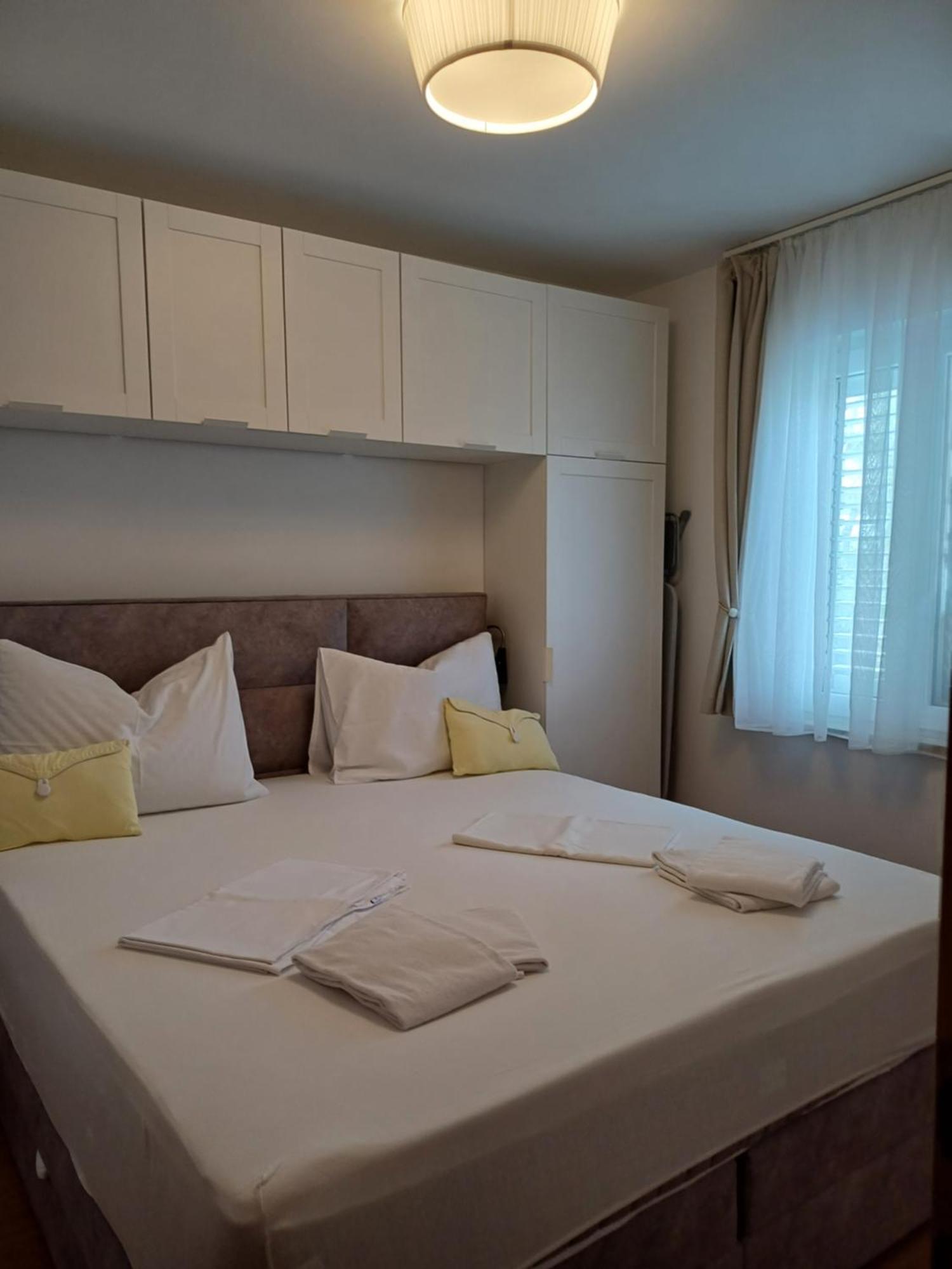 Sara Galileo Blizu Plaze Apartmán *